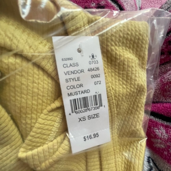 PS Basics by Pacsun Wide Neck Ribbed T-Shirt Sz XS - Picture 7 of 7